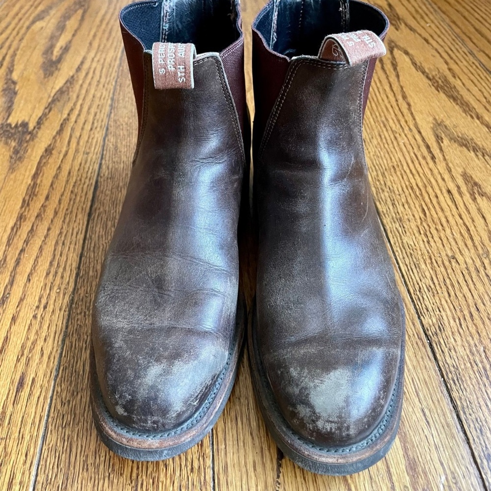 R M Williams Craftsman Brown Leather Chelsea Boots
